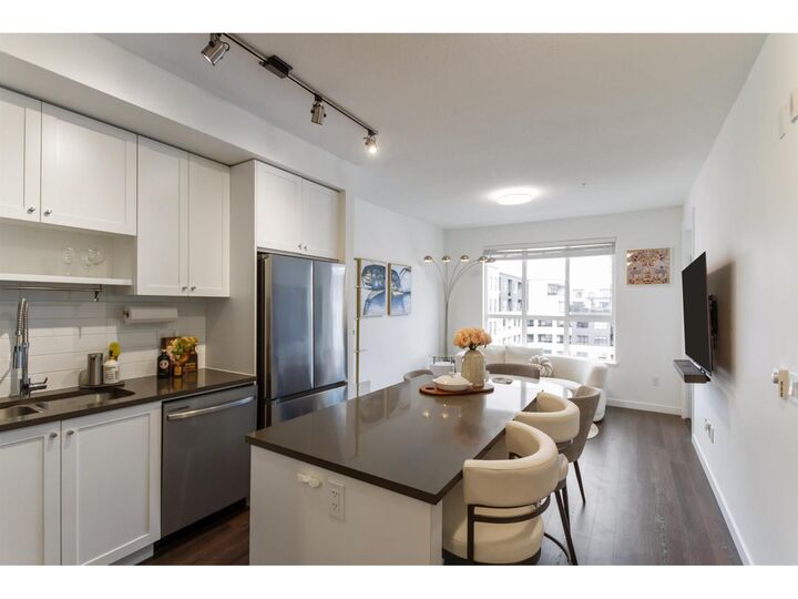 Property Photo:  15738 85 Avenue 504  BC V4N 6Y1 