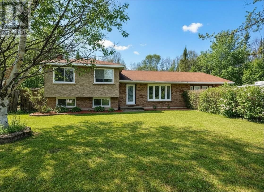 Property Photo: 16 Terrace Heights Drive ON P0T 2W0