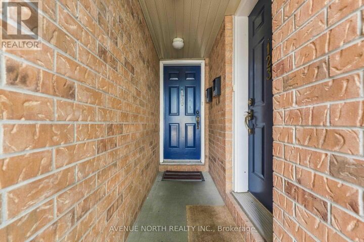 Property Photo: 125 Tall Pines Private 17 ON K2H 1G9