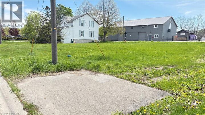 Property Photo:  6 Brydges Street  ON N3L 1R4 