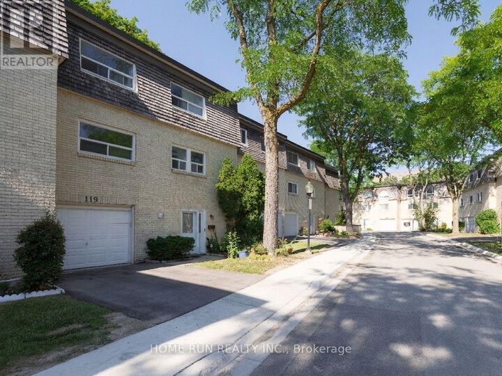 119 Courville Coachway Way — photo 1