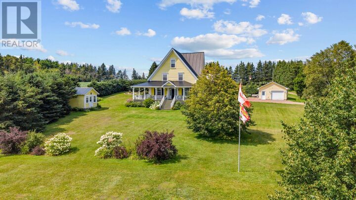 Property Photo: 15 Cherry Lane PE C0B 1M0