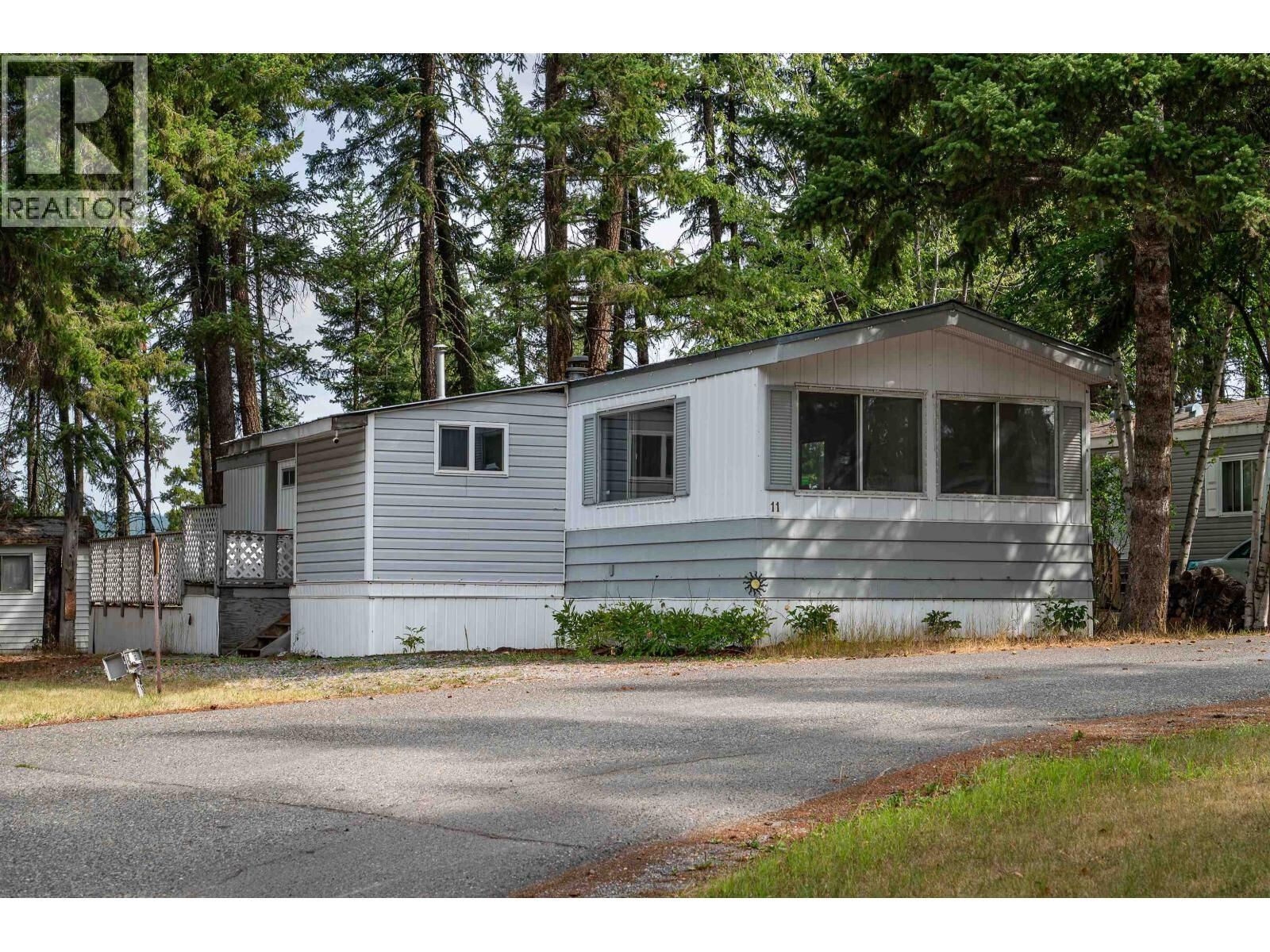 Property Photo:  1322 Dog Creek Road 11  BC V2G 3G9 