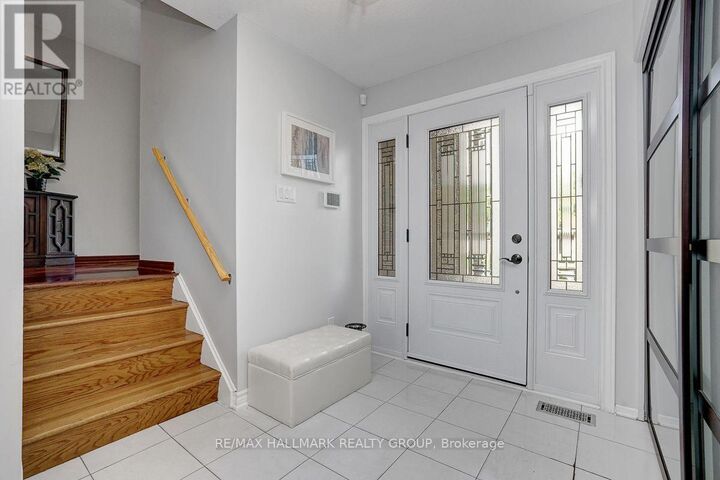 Property Photo: 1950 Ludgate Crescent ON K1J 8L2