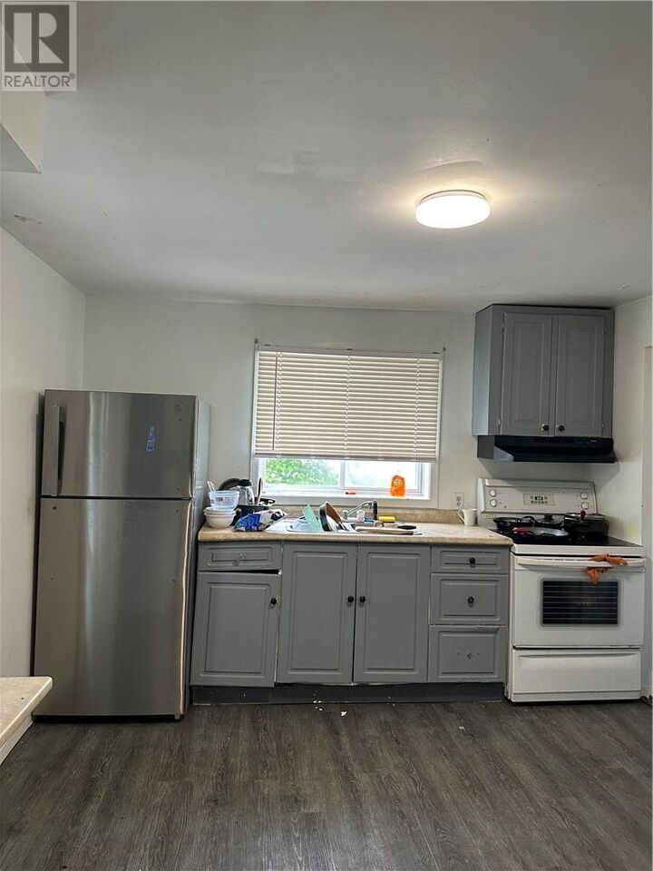Property Photo: 354 Poplar Street ON P3C 2C3