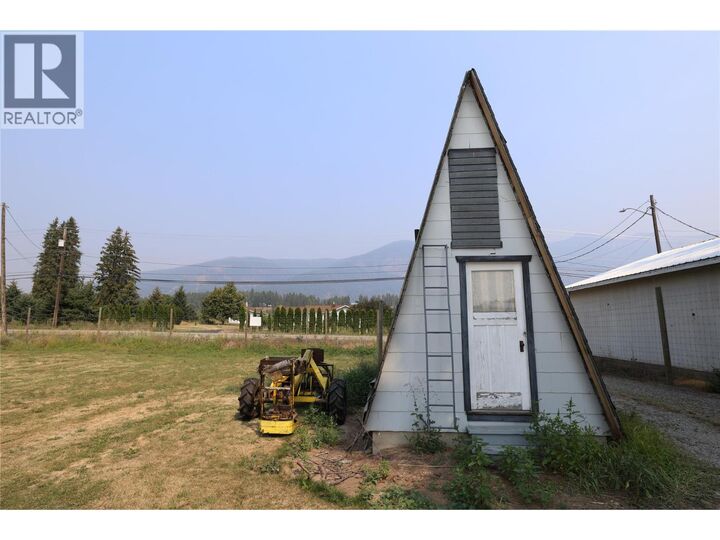 Property Photo:  309 Highway 3 Other  BC V0B 1G1 