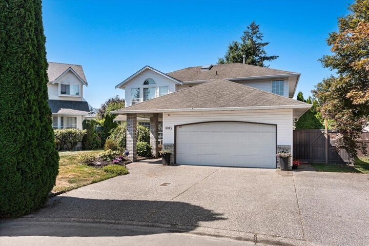 Photo de la propriété: 6045 Glenroy Drive BC V2R 2H8