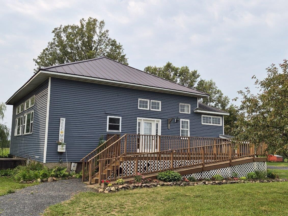 Property Photo:  5271 W Center Road  WI 54498 