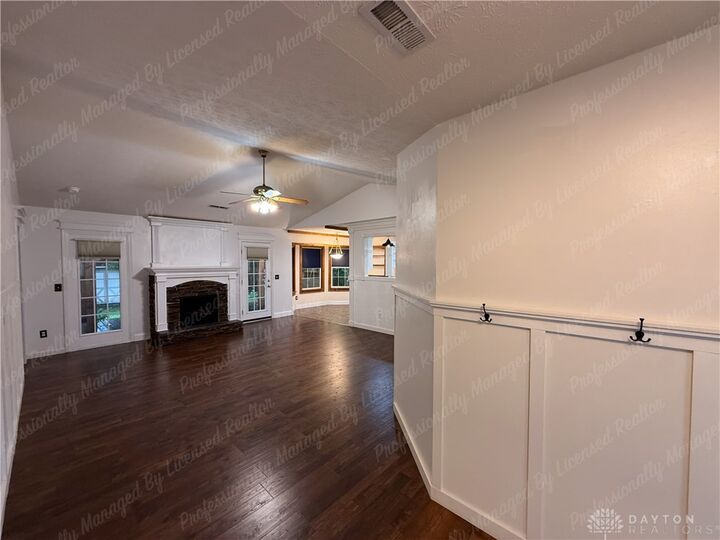 Property Photo:  3433 Surry Ridge Way  OH 45424 