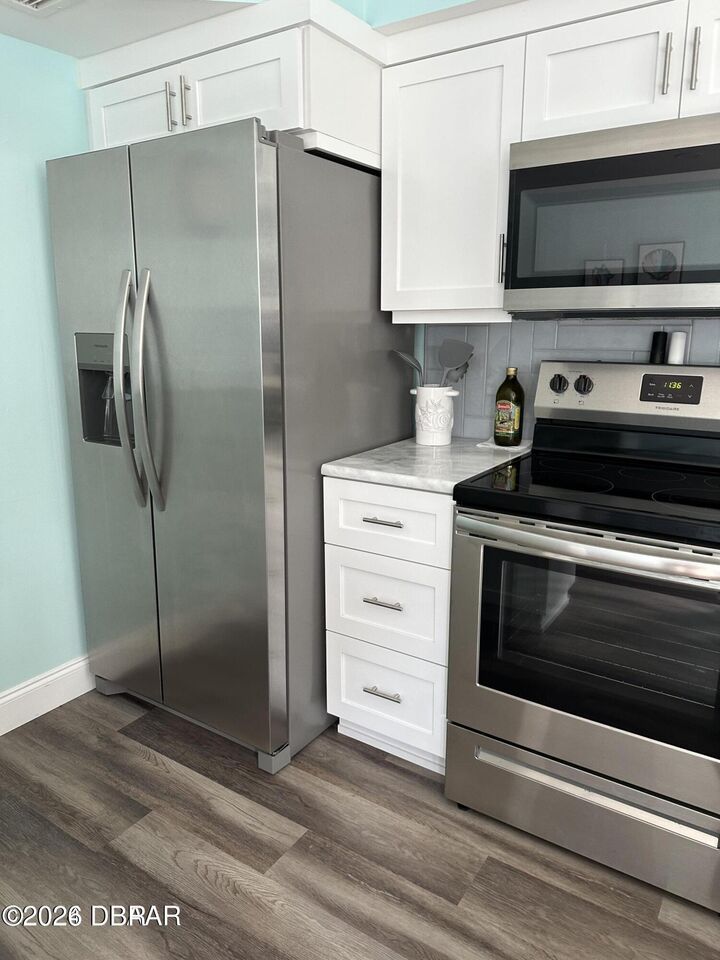 Property Photo:  3433 S Peninsula Drive 100  FL 32118 
