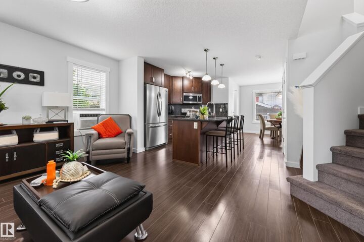 Property Photo:  1007 162 Street SW  AB T6W 2G9 