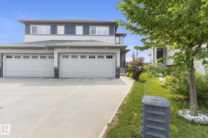 Property Photo:  17308 49 Street NW  AB T5Y 3V9 