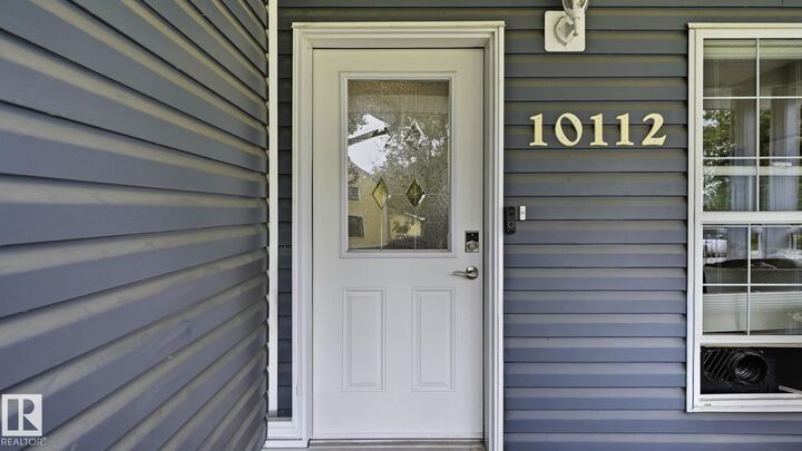 Property Photo:  10112 105 Street  AB T7P 1V7 