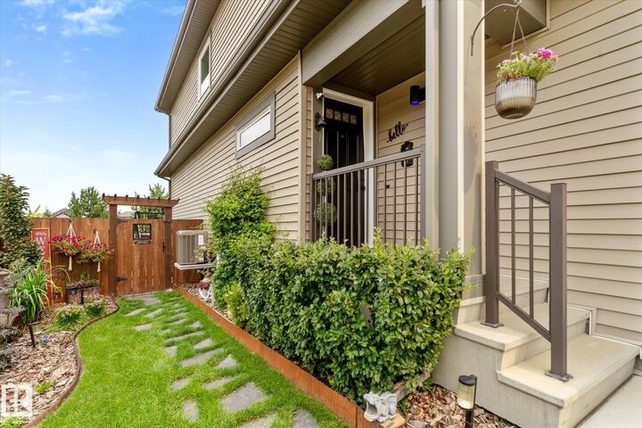 Property Photo: 2 Caledon Crescent AB T7X 0Y8