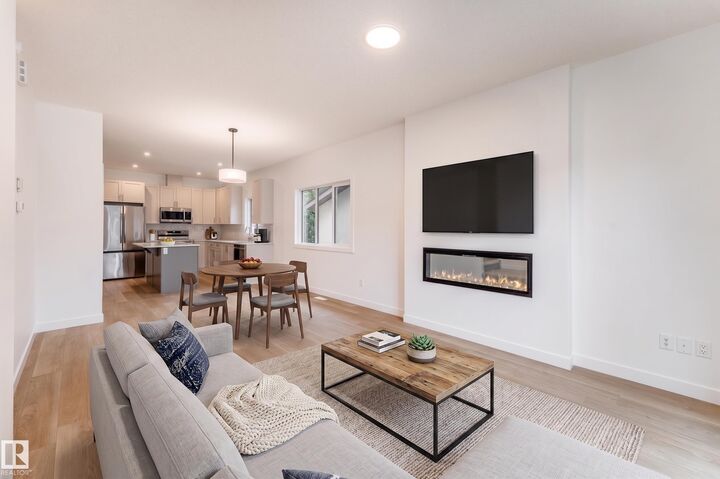 Property Photo:  10916 & 10918 154 Street NW  AB T5P 2J9 