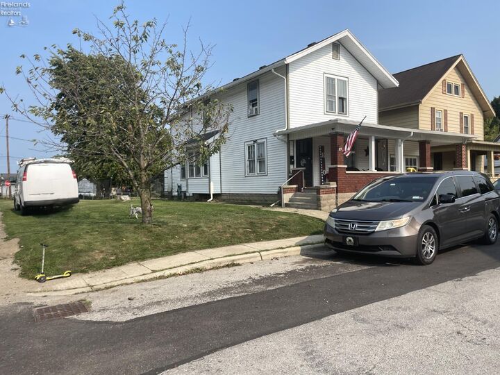Property Photo:  25 Maple Street  OH 44883 