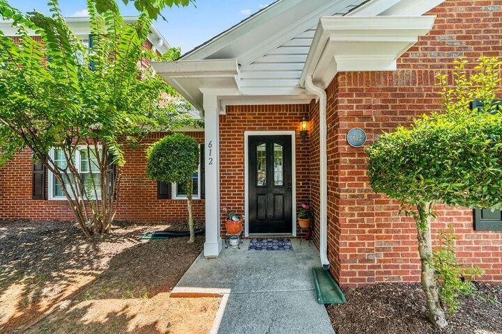 Property Photo:  612 Manor Way  GA 30120 