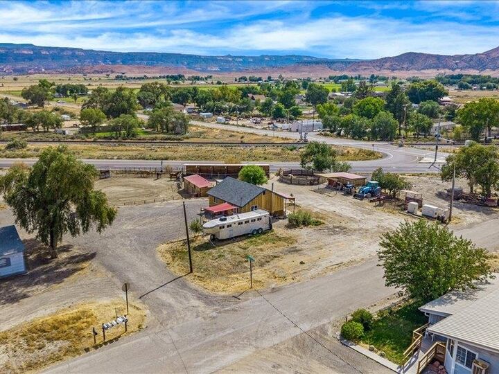 Property Photo:  1305 M 1/4 Road  CO 81524 
