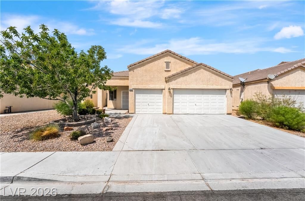 Property Photo:  5954 Reflection Point Court  NV 89110 