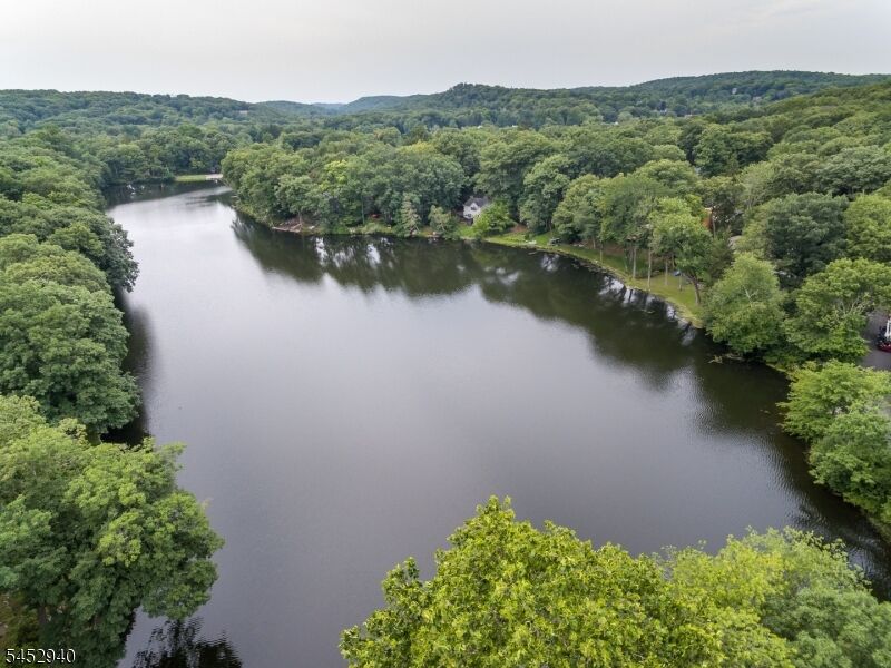 Property Photo: 23 Cabot Ln NJ 07405