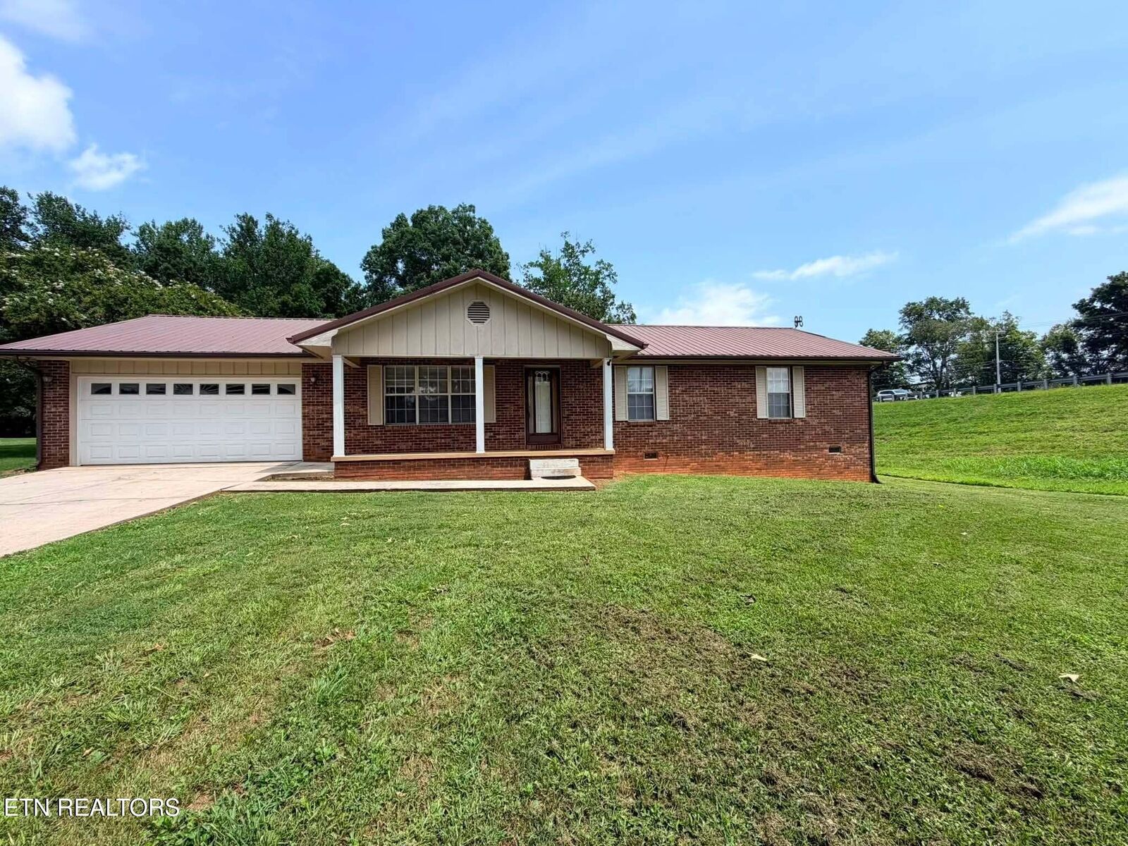 Property Photo:  104 College Grove Rd  TN 37854 