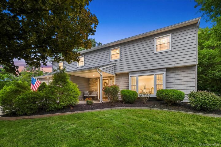 Property Photo:  106 Shelly Court  NY 12518 