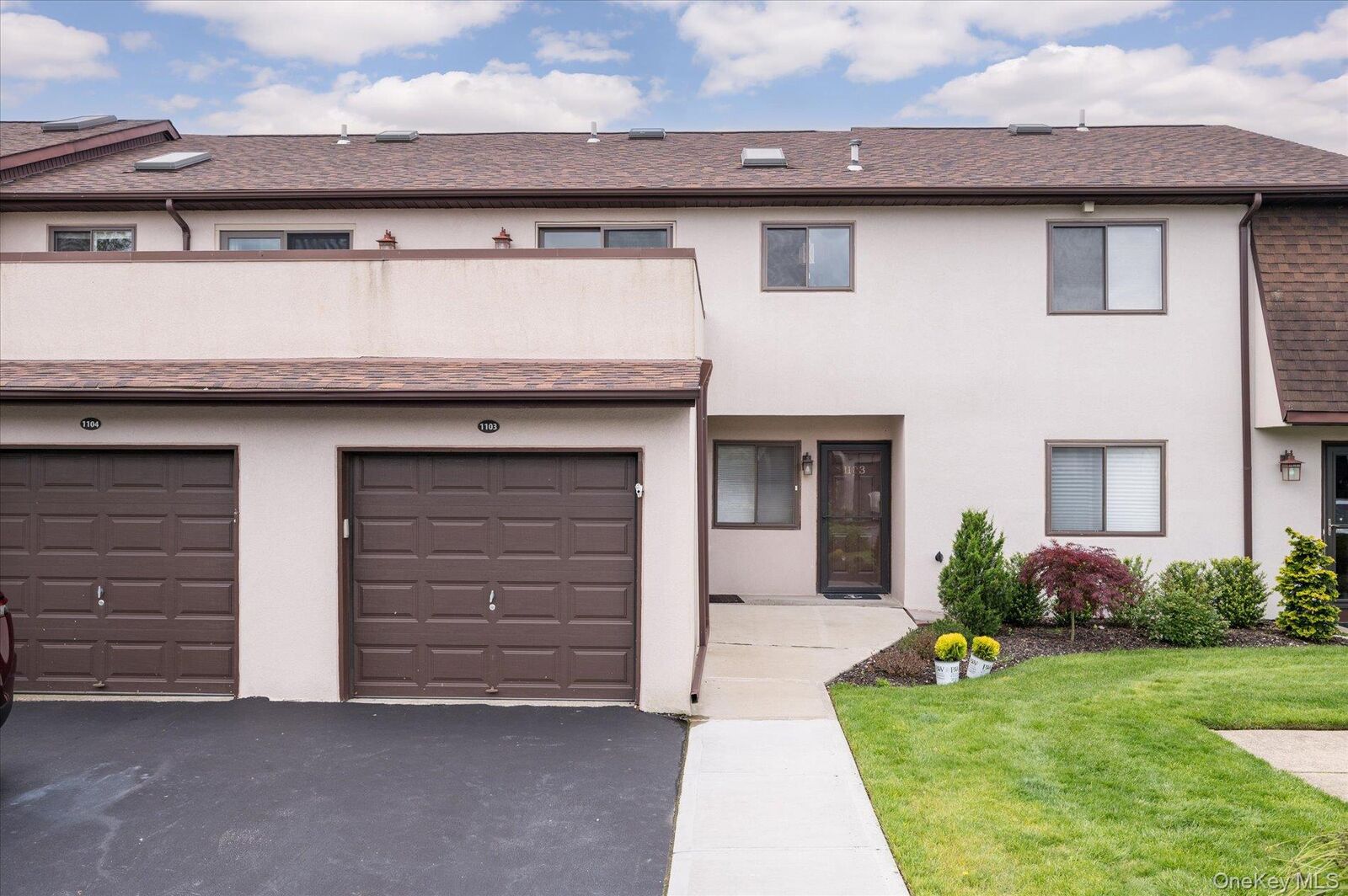 Property Photo:  1 Anchorage Way 1103  NY 11520 