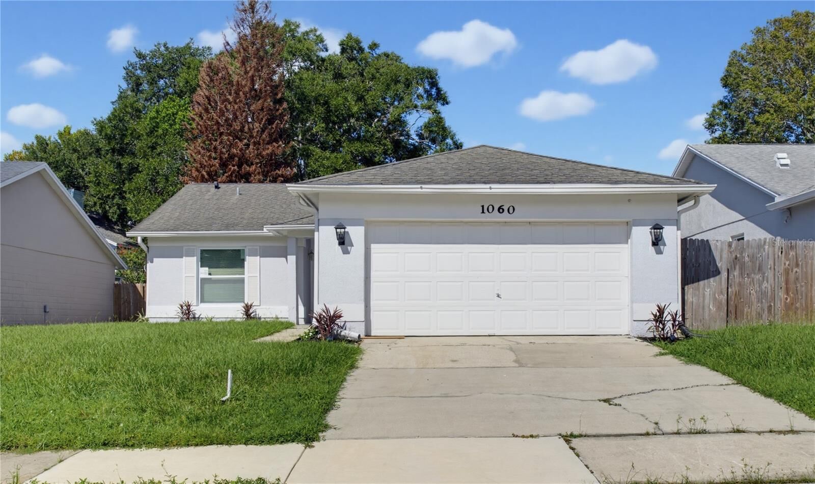 Property Photo: 1060 Dees Drive FL 32765