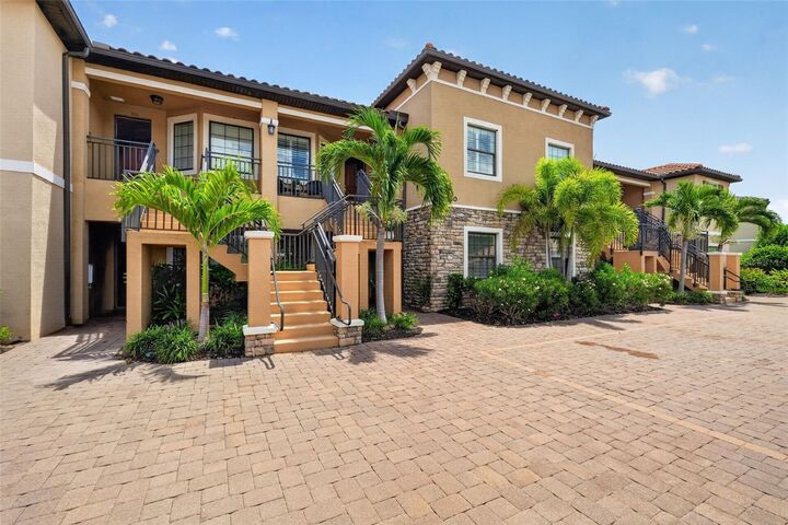 Property Photo:  12630 Sorrento Way 102  FL 34211 