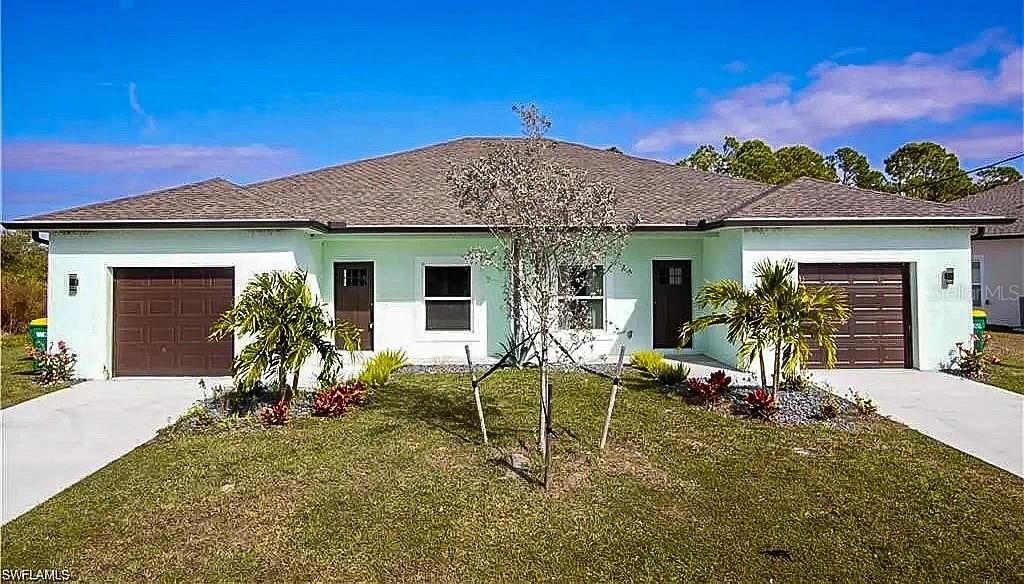 Property Photo:  12512 Buffing Road  FL 33981 