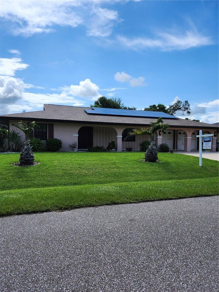 Property Photo: 3280 Glencove Street FL 33980