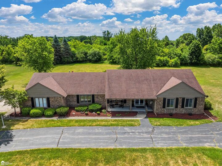 Property Photo: 5034 E Cook Road MI 48439