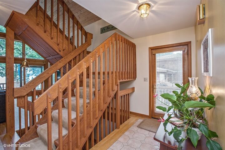 Property Photo:  4106 W Lake Shore Drive  IL 60097 