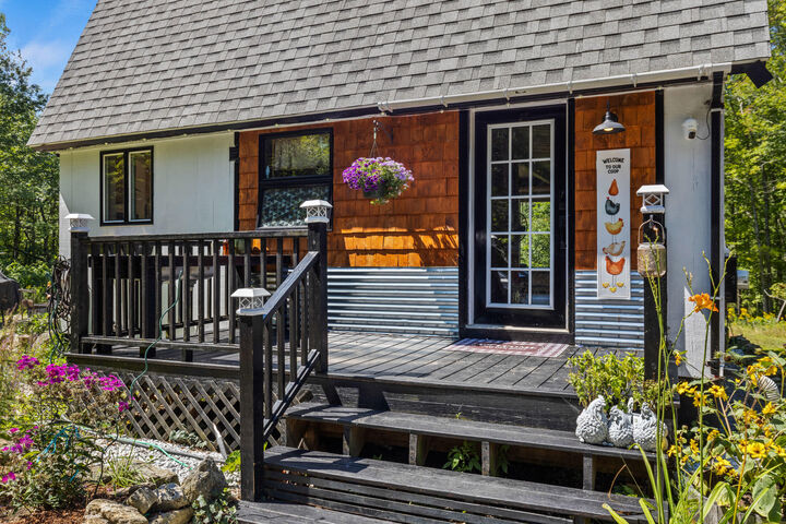 Property Photo:  76 Cross Road  ME 04076 