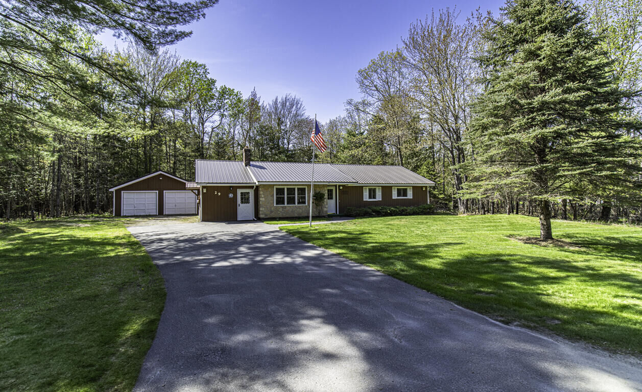 Property Photo:  29 Fields Pond Road  ME 04429 
