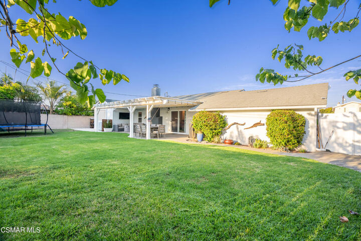Property Photo:  209 Cathy Drive  CA 91320 