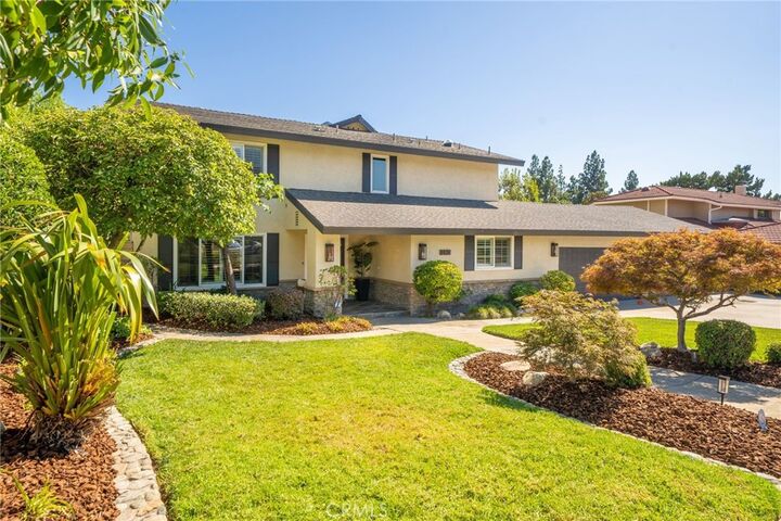 Property Photo:  280 E Miramar  CA 91711 