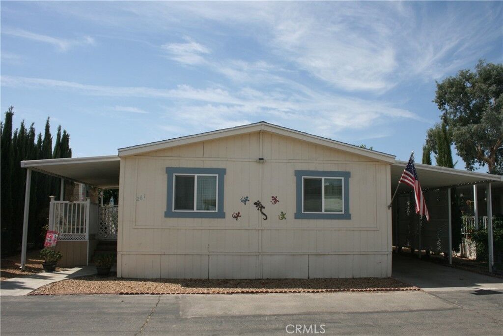 Property Photo:  13393 Mariposa 261  CA 92395 
