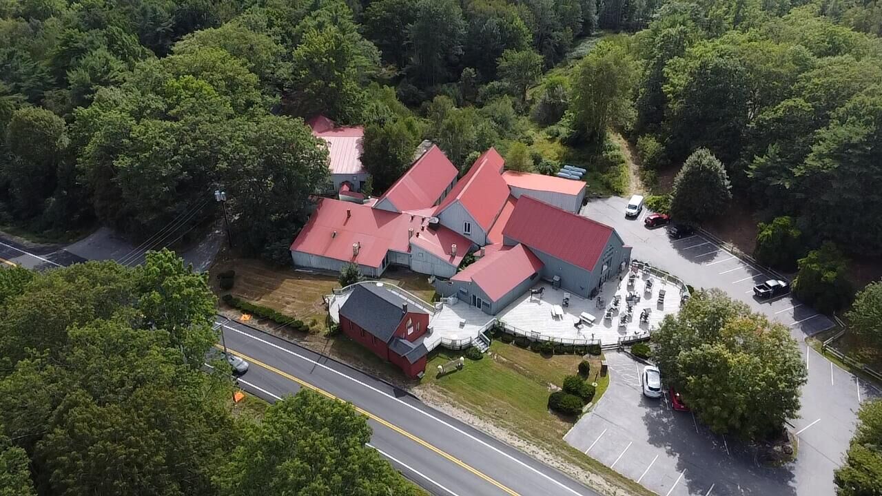 Property Photo:  727 Boothbay Road  ME 04556 