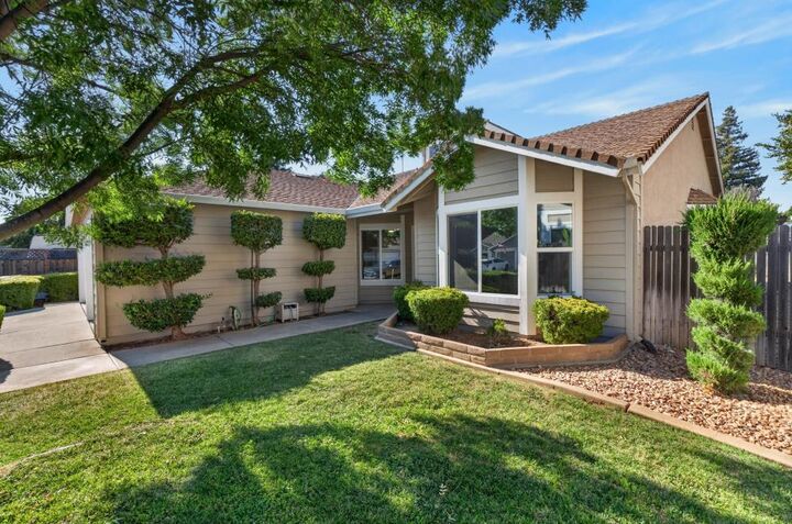 Property Photo:  9055 Grouse Meadow Drive  CA 95624 