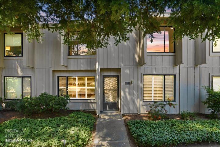 Property Photo: 29 Adelphi Court CA 95825