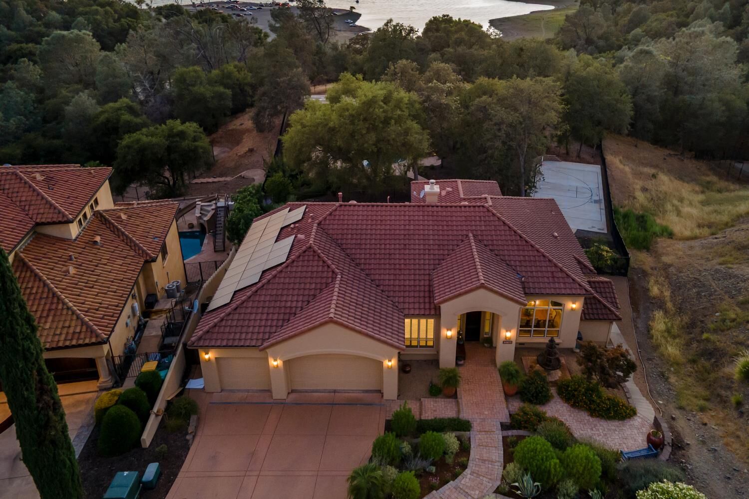 Property Photo:  2156 Outrigger Drive  CA 95762 