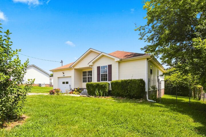Property Photo: 3433 Merganser Dr TN 37042
