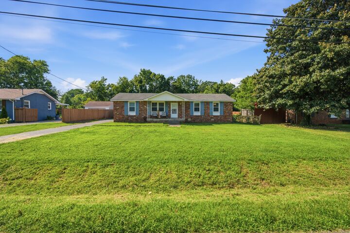Property Photo: 6539 Longview Dr TN 37129