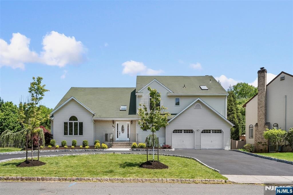 Property Photo: 606 Mill Run NJ 07652