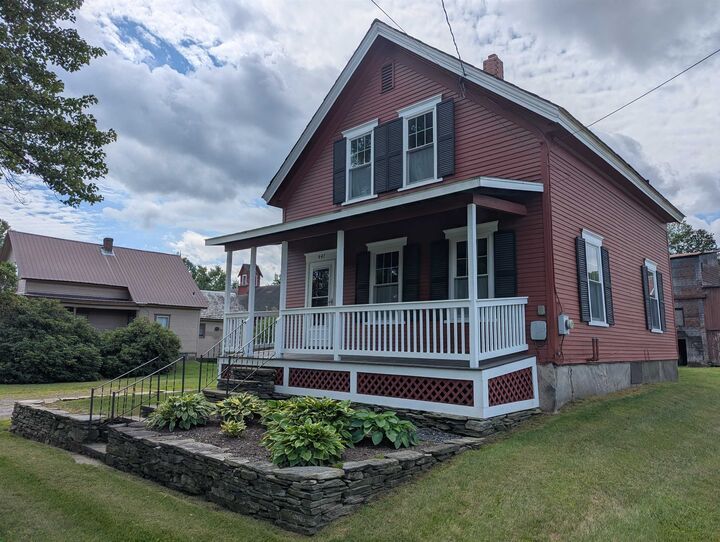 Property Photo: 447 Elm Street VT 05143