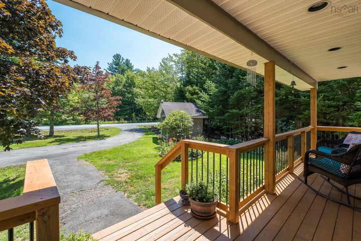 Property Photo:  60 Lylewood Drive  NS B4E 3B1 