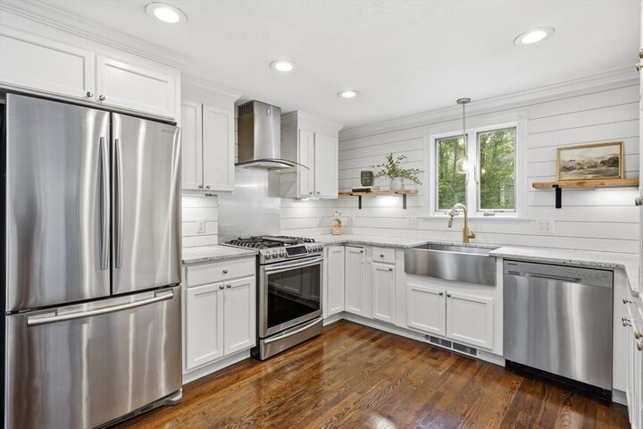 Property Photo: 16 Lincoln Ave MA 02762