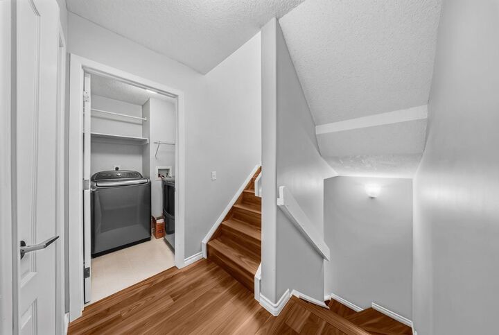 Property Photo:  501 Patterson View SW  AB T3H 3J9 