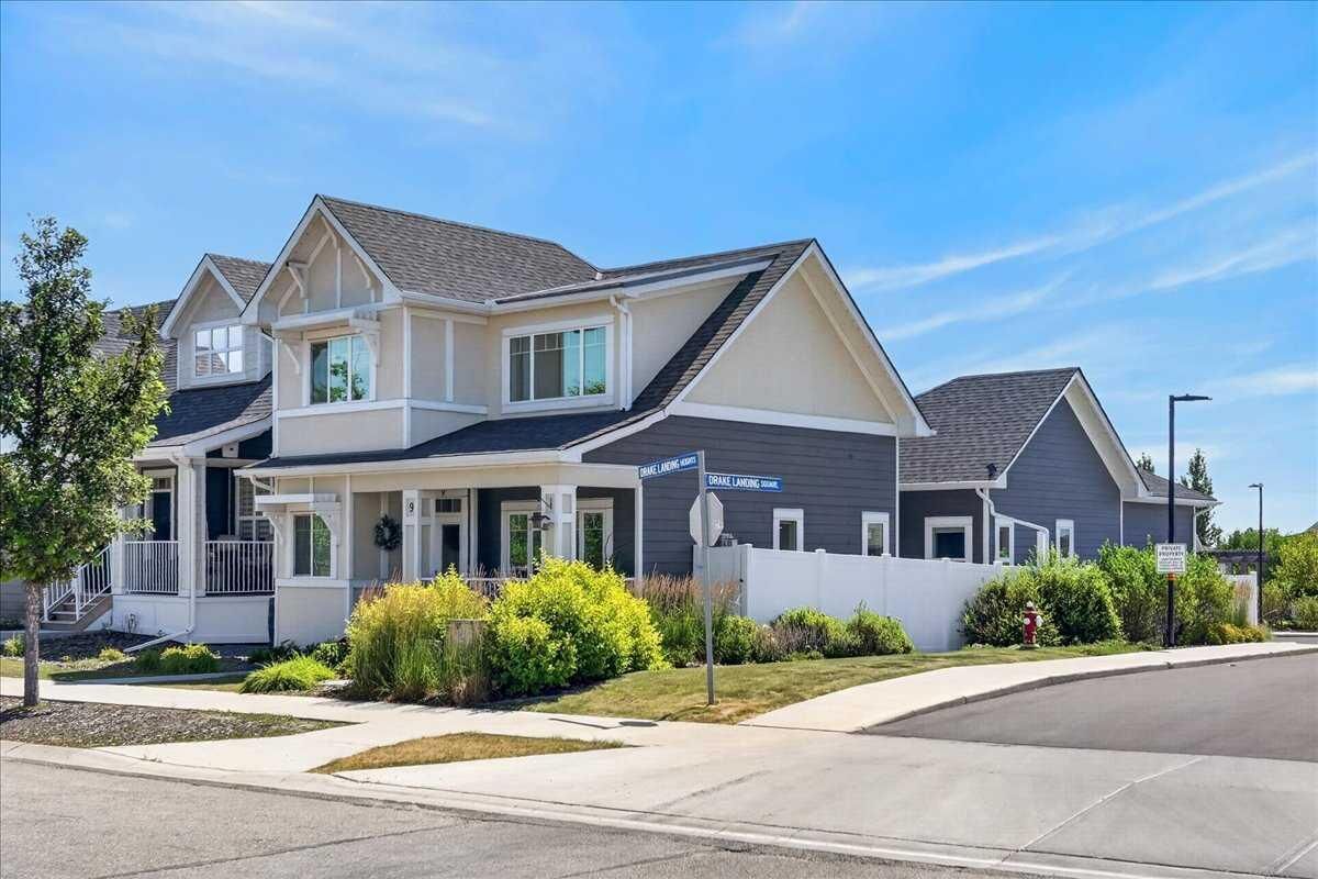 Property Photo:  9 Drake Landing Square  AB T1S 0R4 